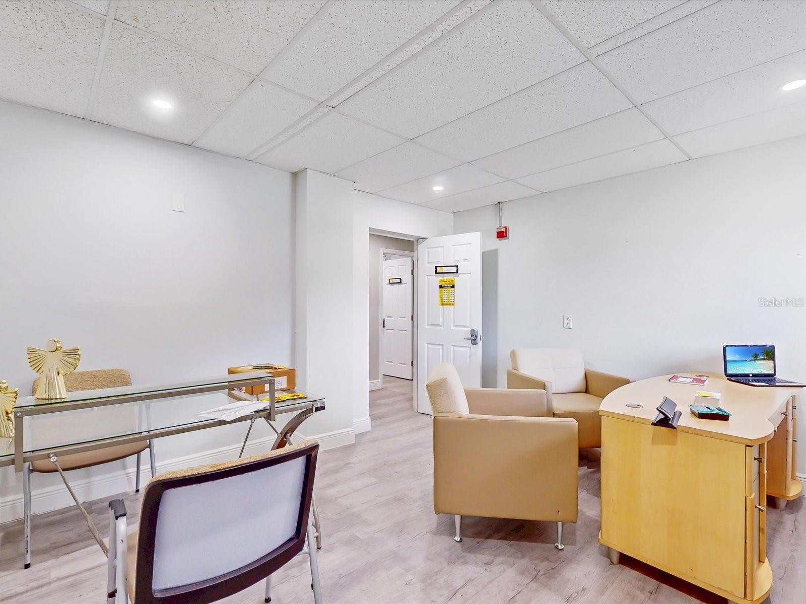 S A ROBINSONS - Commercial Lease