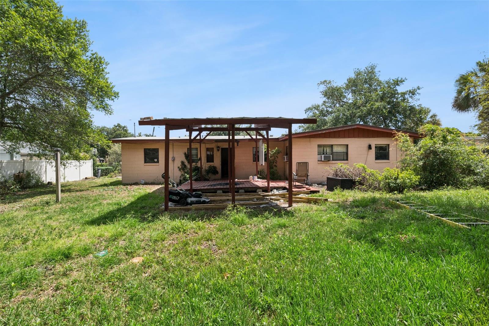 ACREAGE - Residential