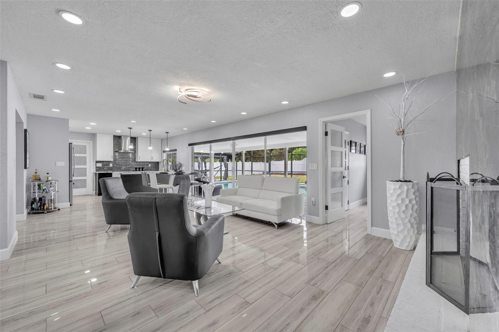 GLEN ARDEN HEIGHTS 1ST ADD - Residential