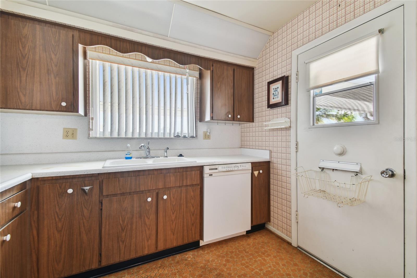 DEL WEBBS SUN CITY FLORIDA - Residential