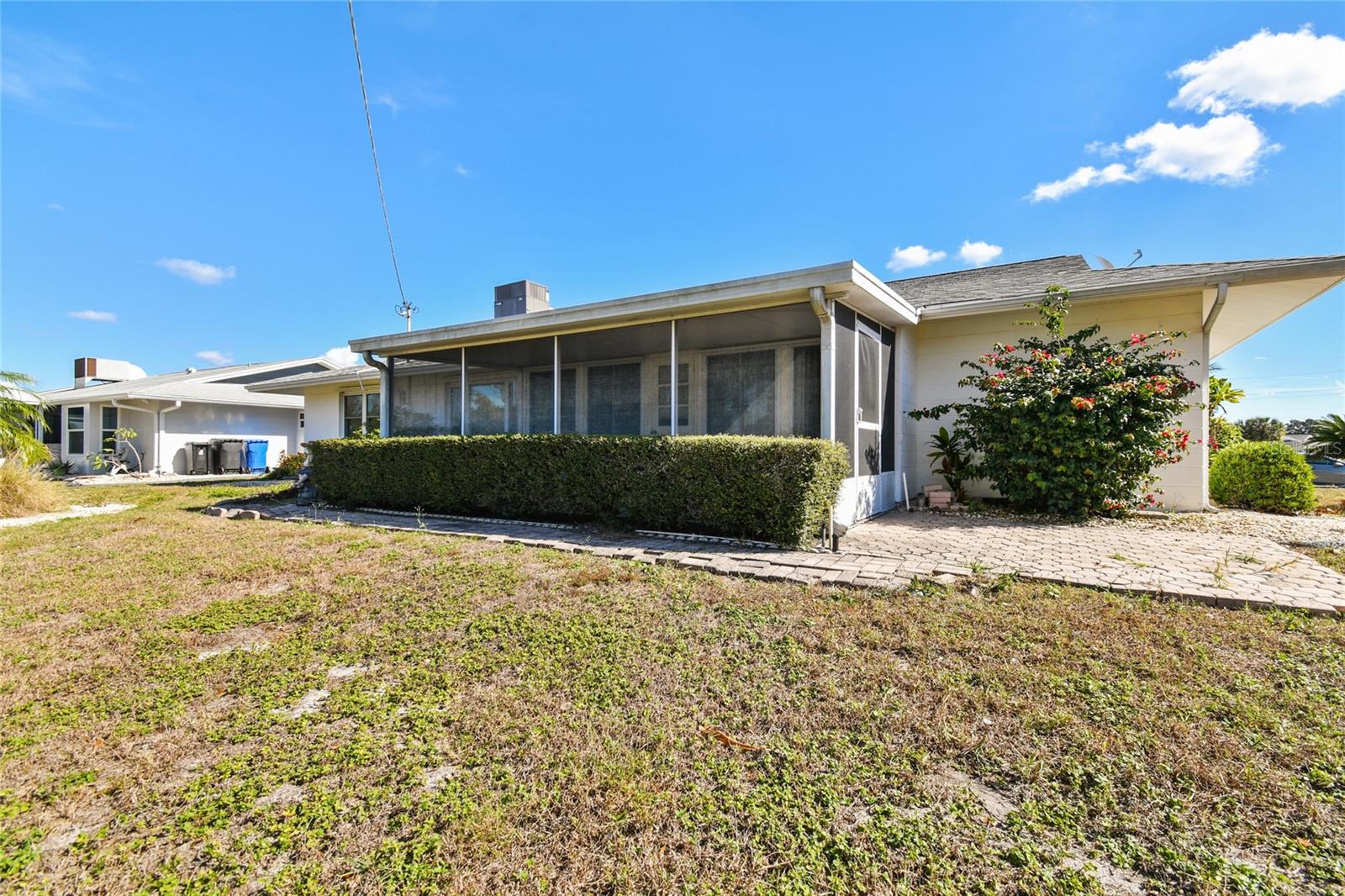 DEL WEBBS SUN CITY FLORIDA - Residential