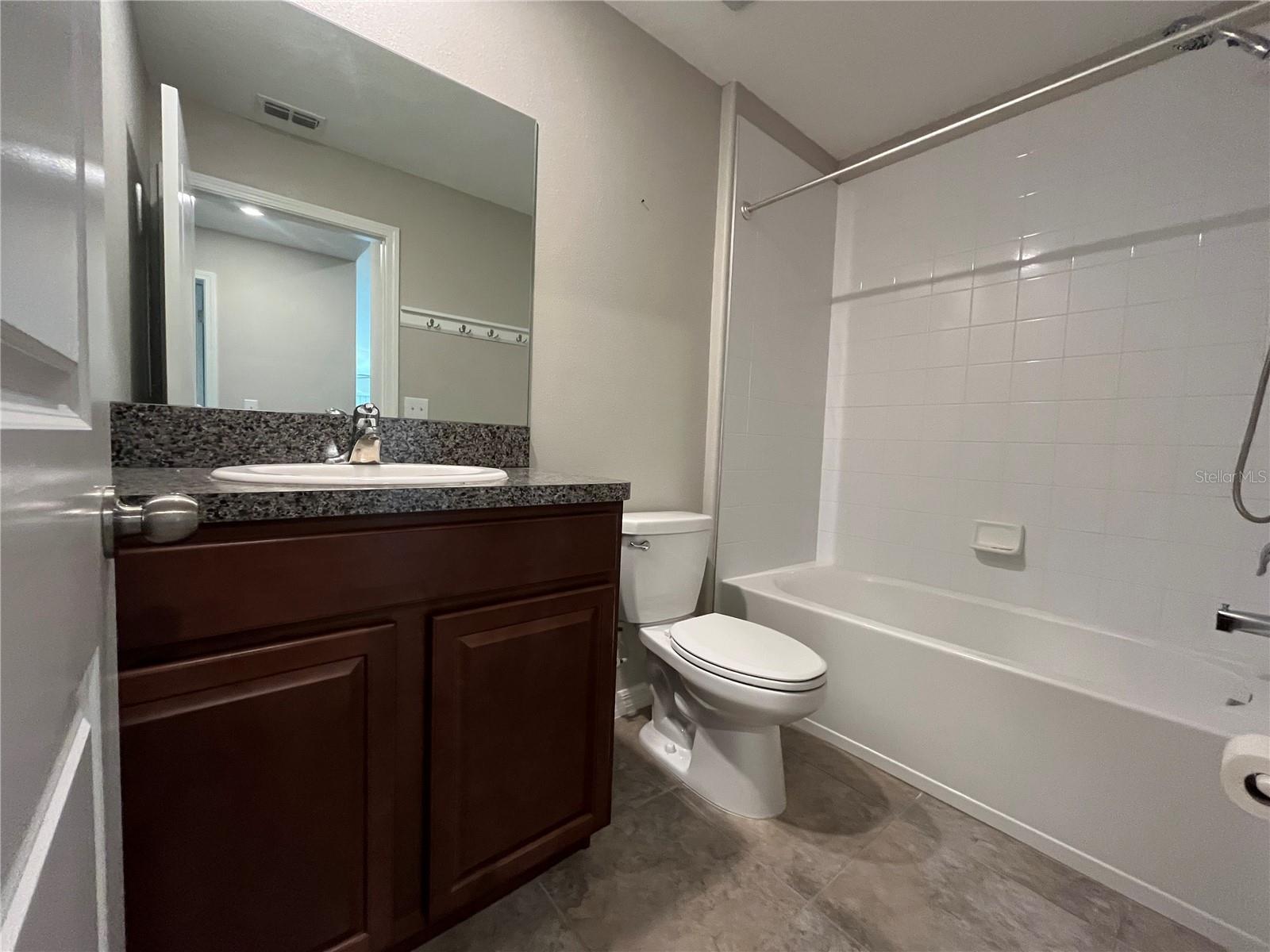 CYPRESS MILL - Residential Lease