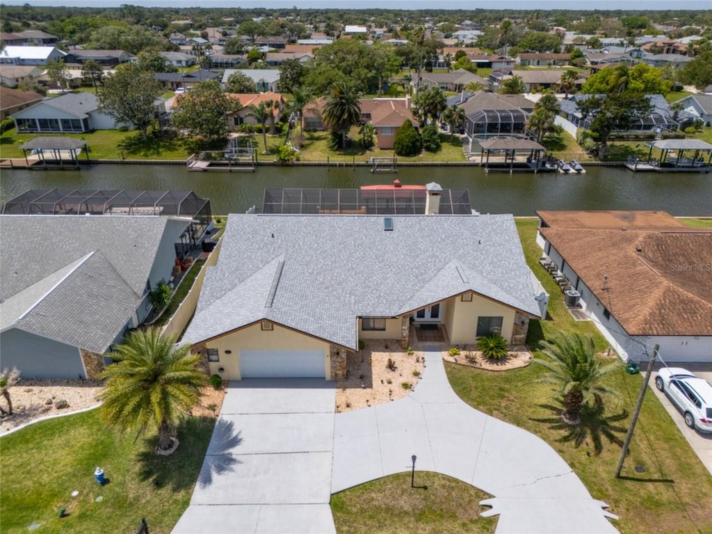 Photo of 18 Classic Court S, Palm Coast, FL 32137 (MLS # FC317884)