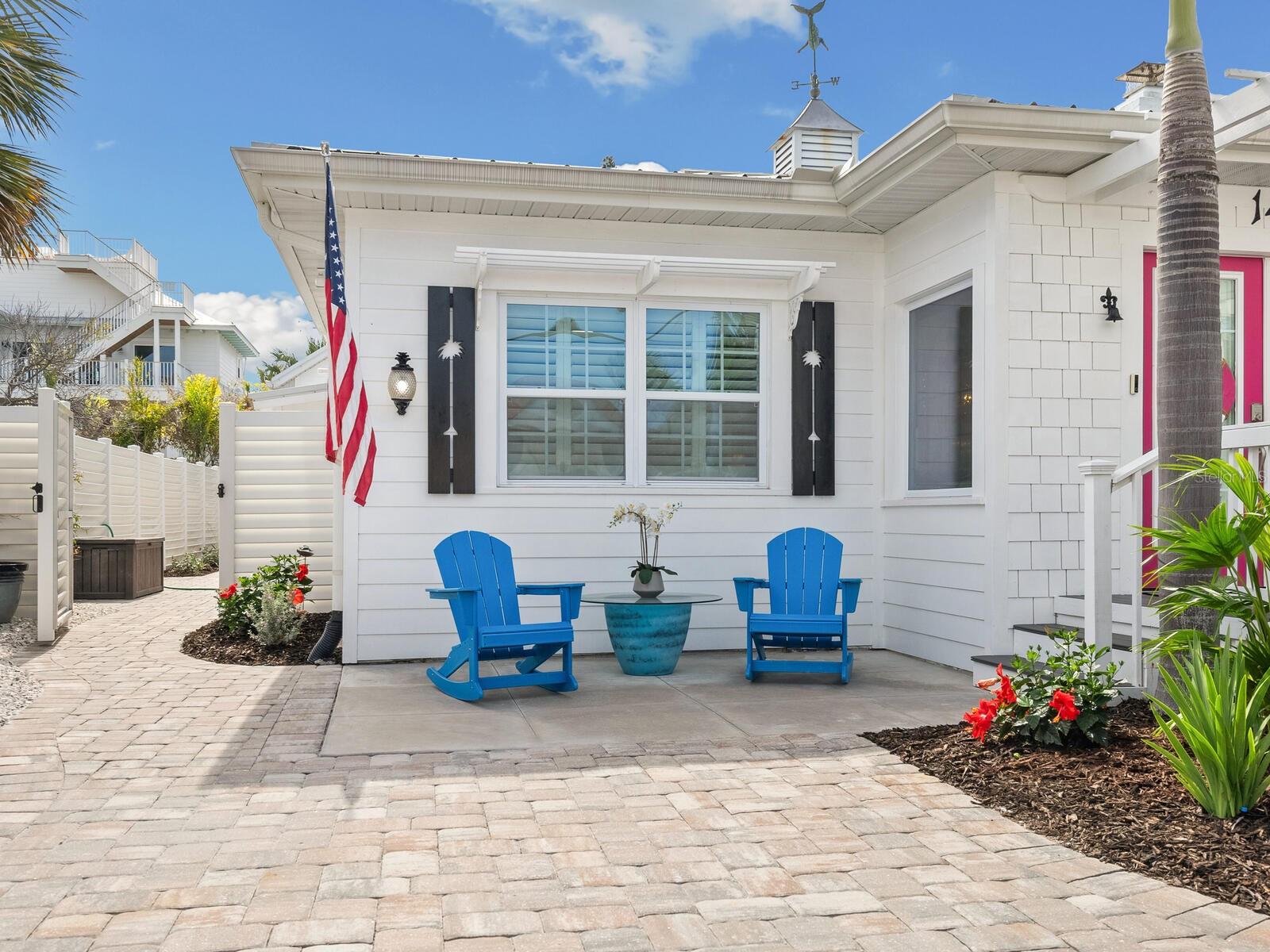 LIDO BEACH - Residential