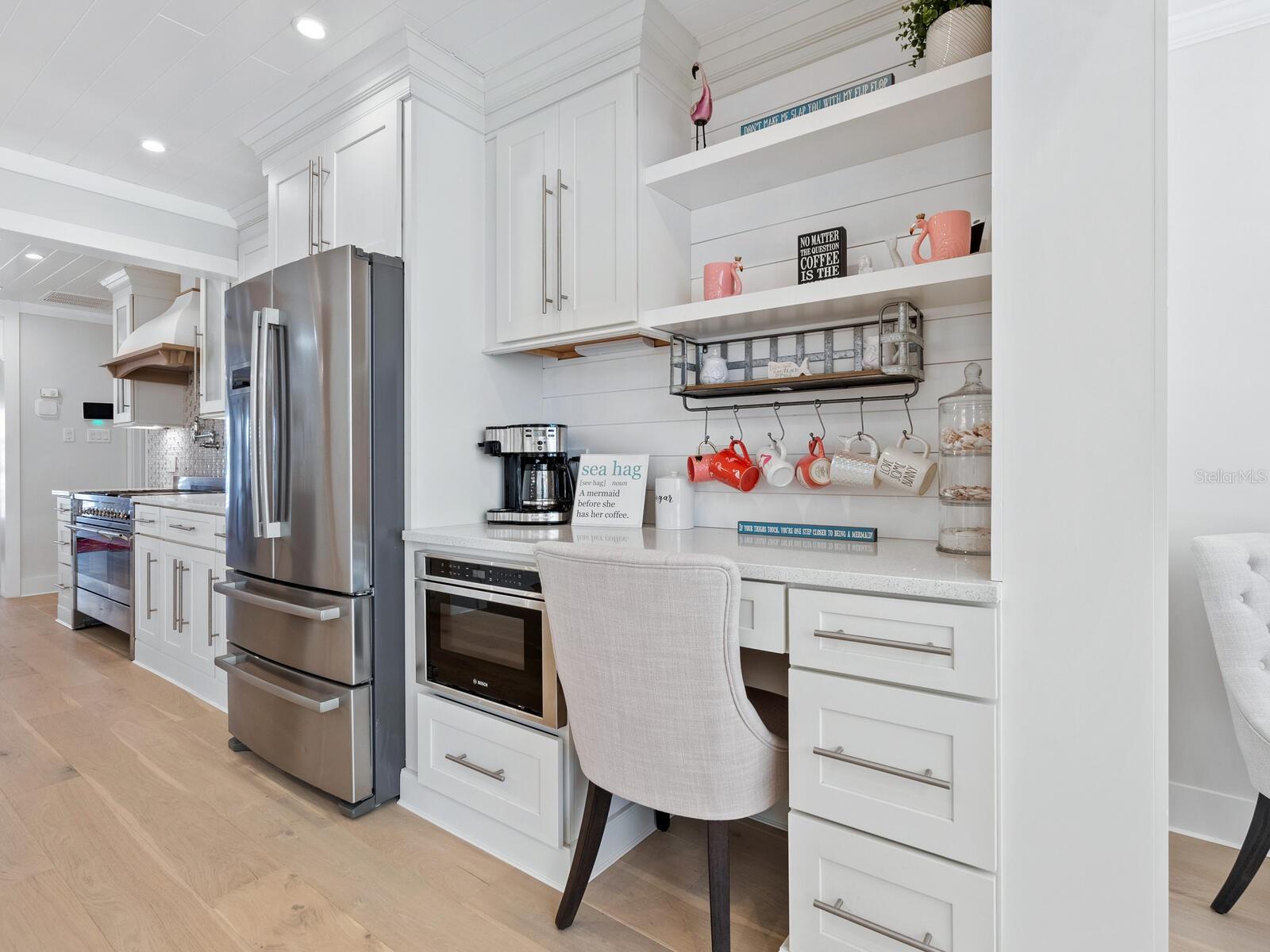 LIDO BEACH - Residential