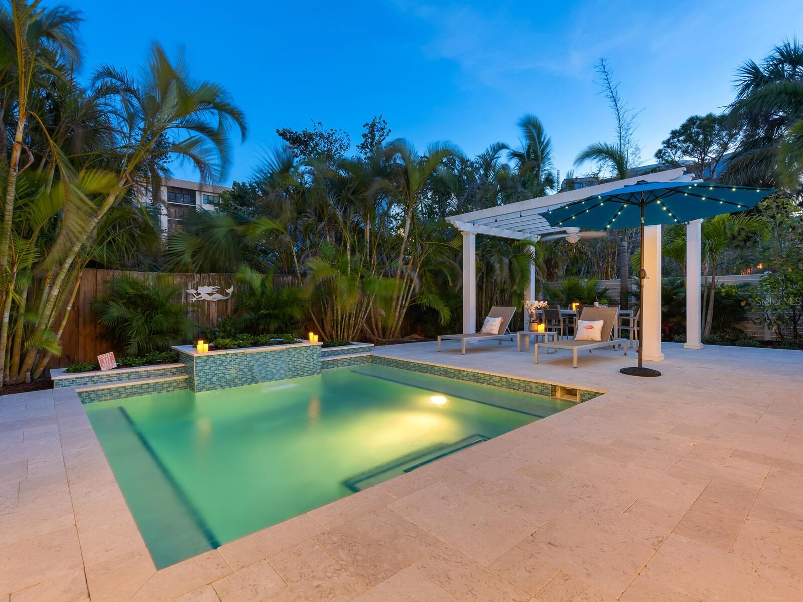 LIDO BEACH - Residential