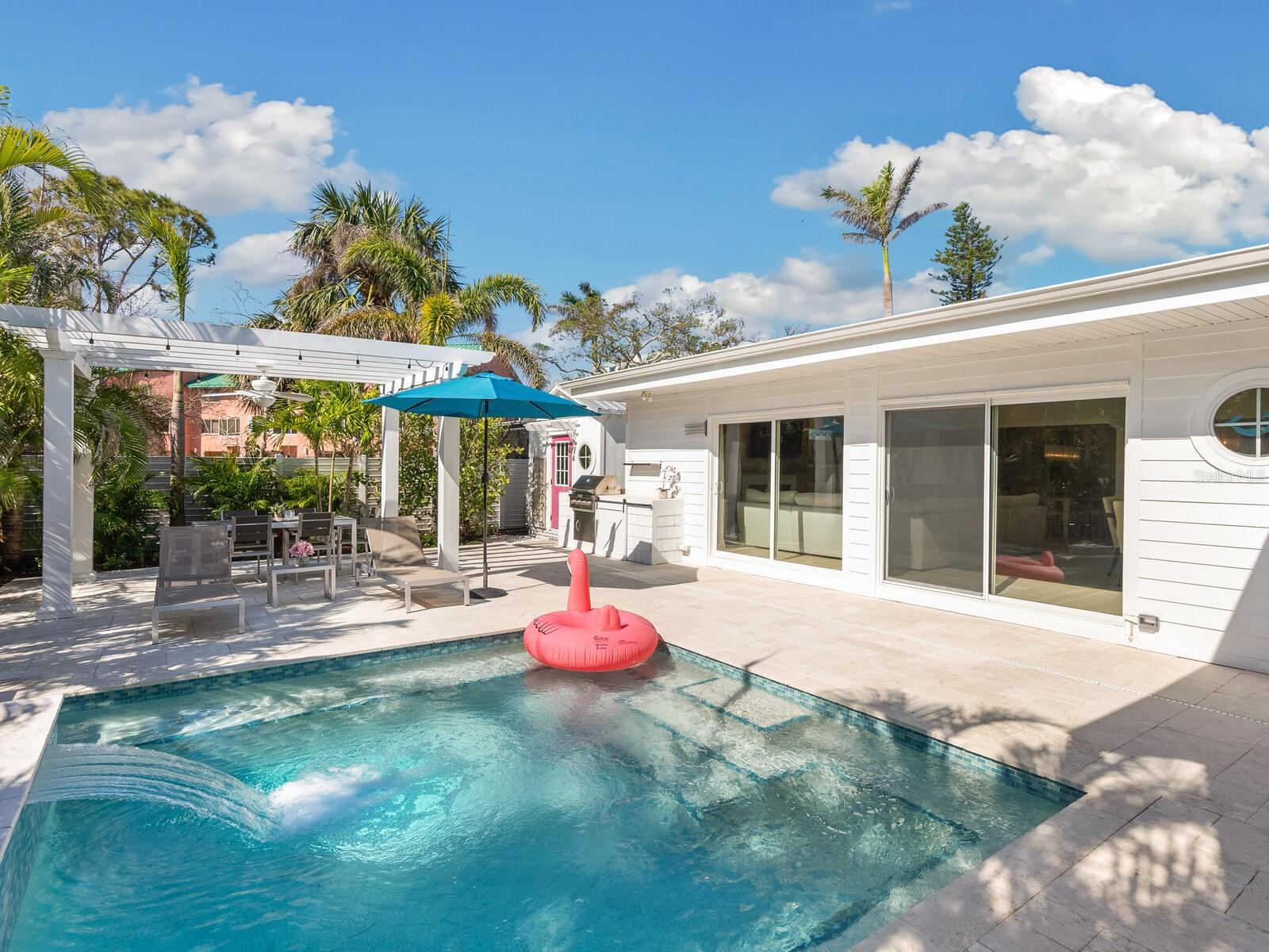 LIDO BEACH - Residential