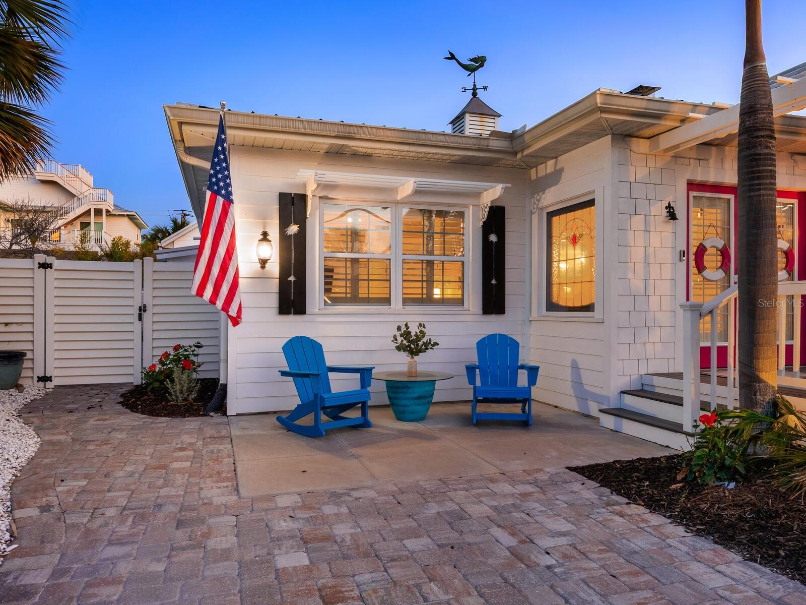 LIDO BEACH - Residential