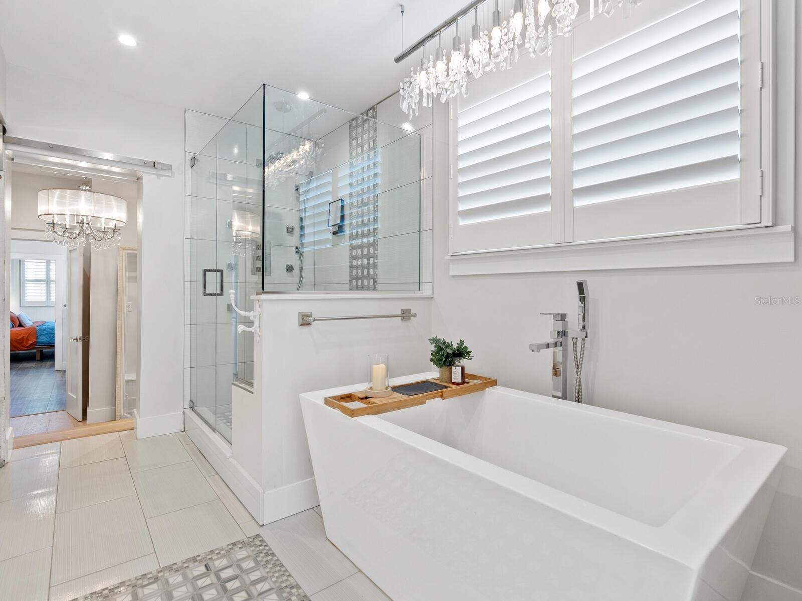 LIDO BEACH - Residential
