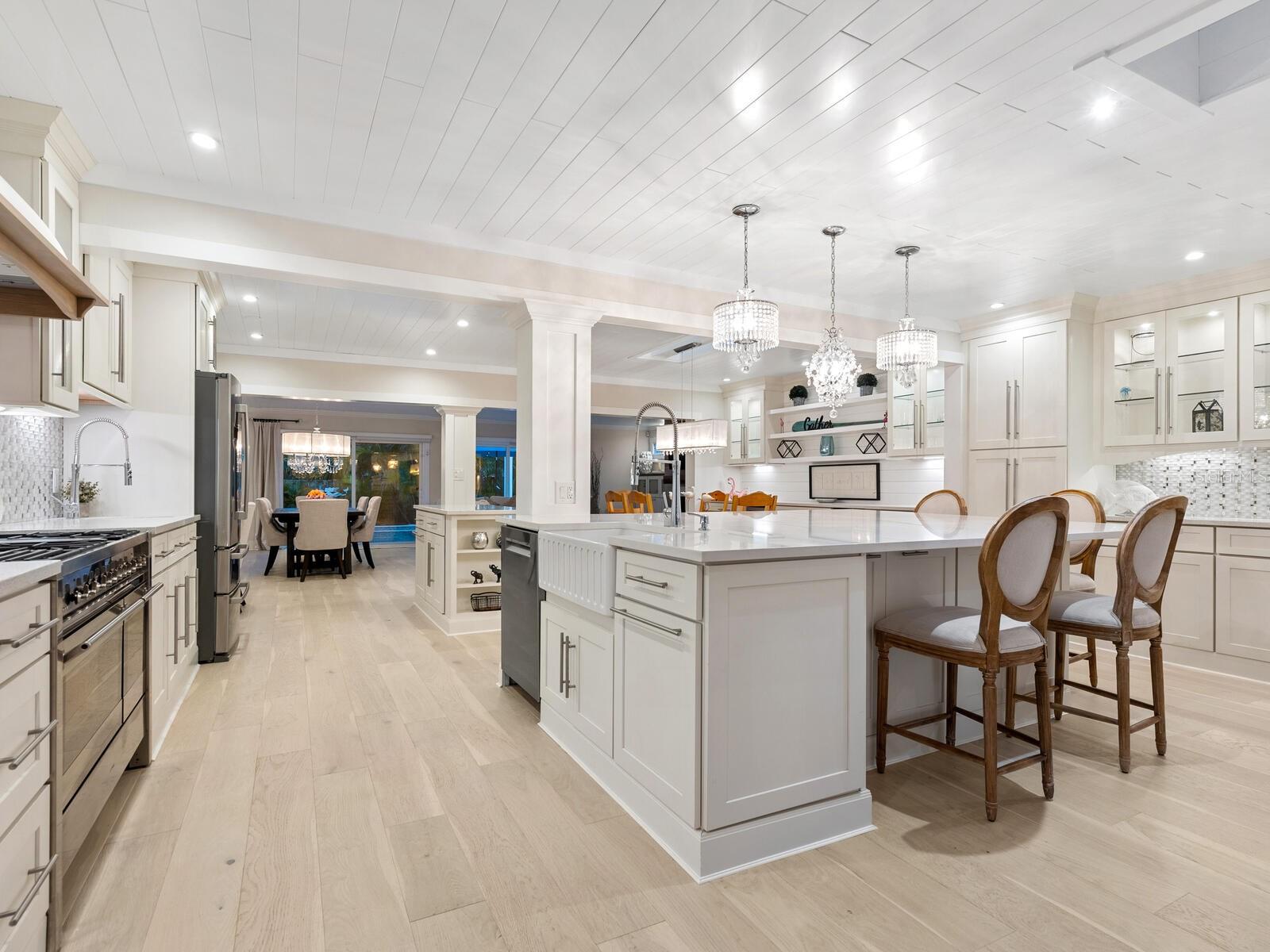 LIDO BEACH - Residential