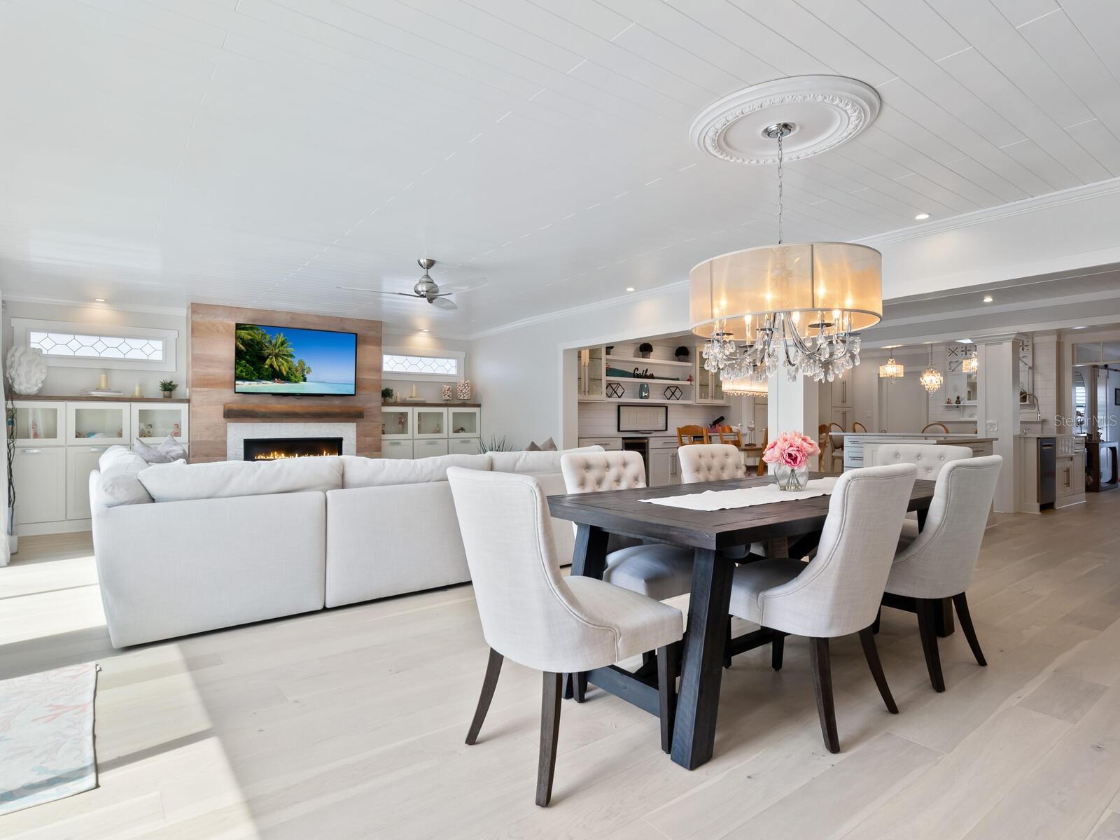 LIDO BEACH - Residential