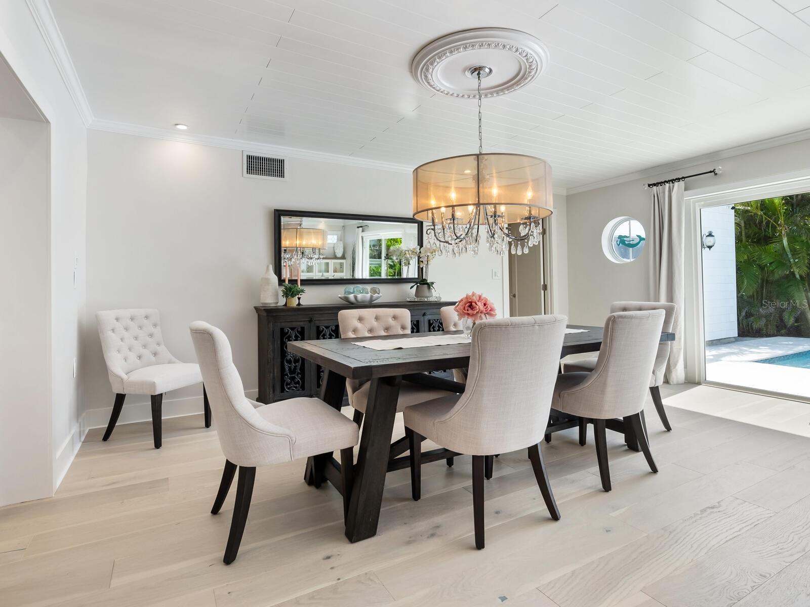 LIDO BEACH - Residential