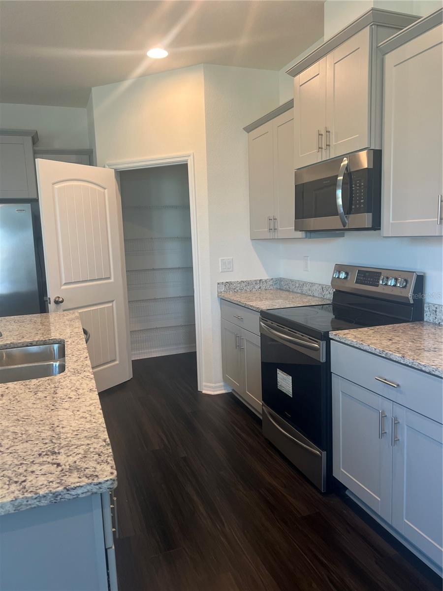 WATERLEIGH PH 3A - Residential Lease