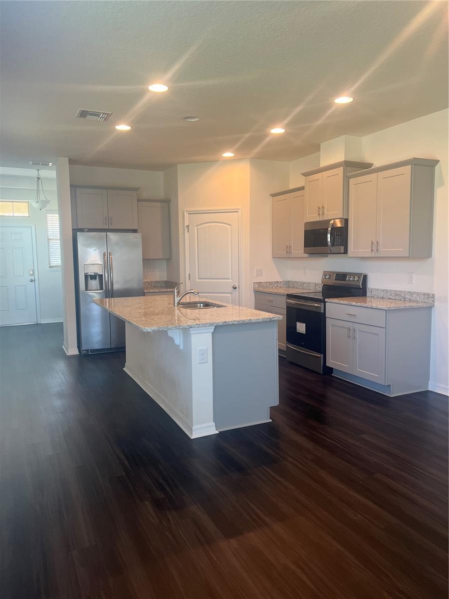 WATERLEIGH PH 3A - Residential Lease