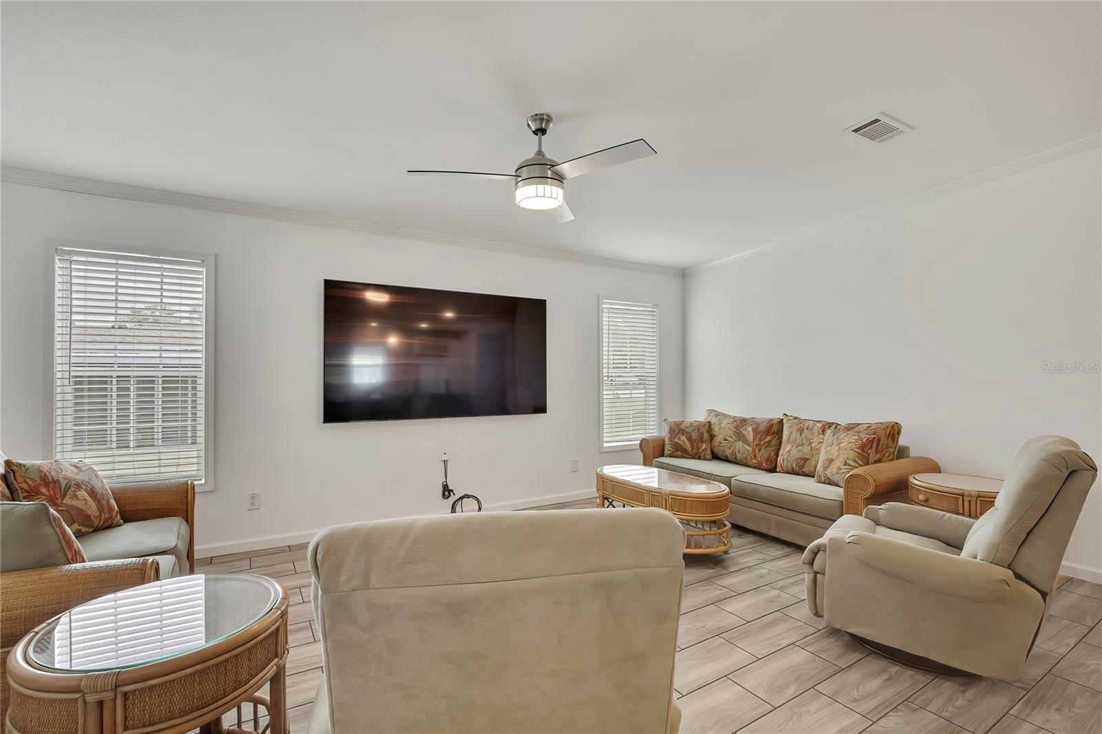 BROOKRIDGE COMM - Residential