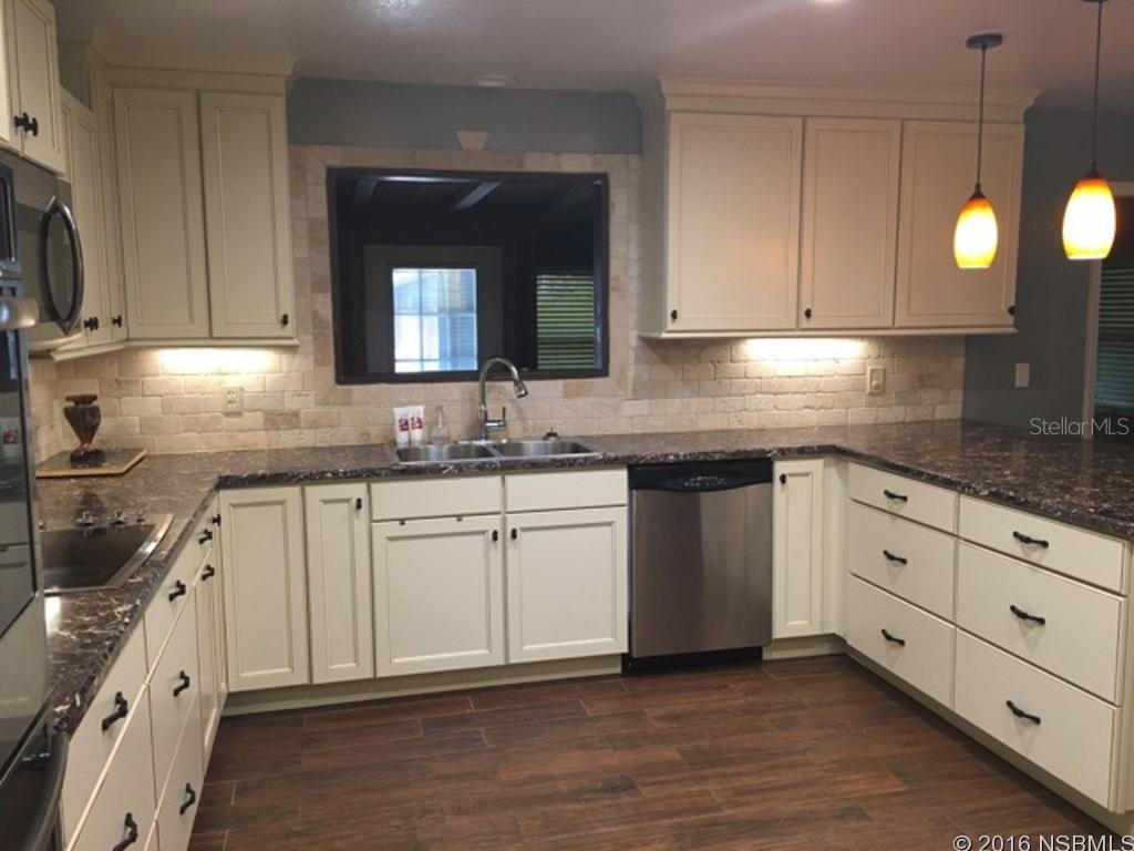 Florida Shores 01 - Residential Lease