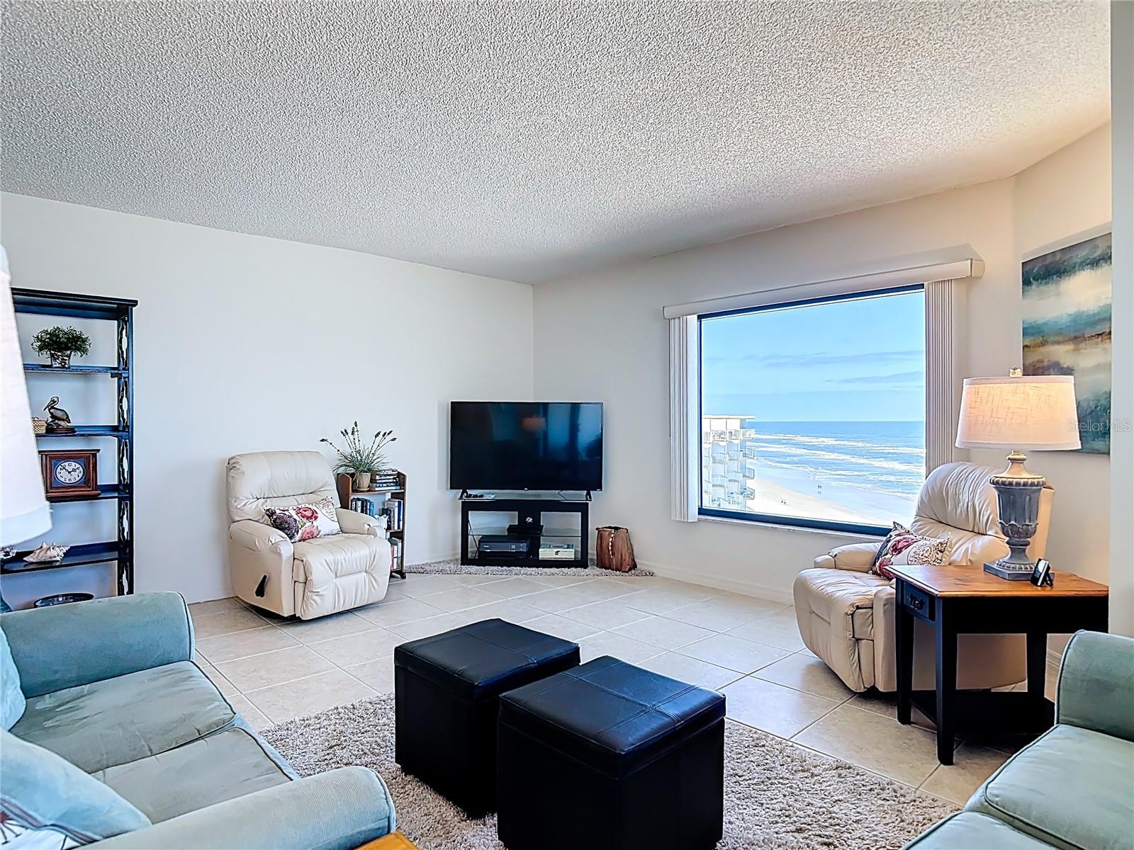 SEASCAPE TOWERS - Residential