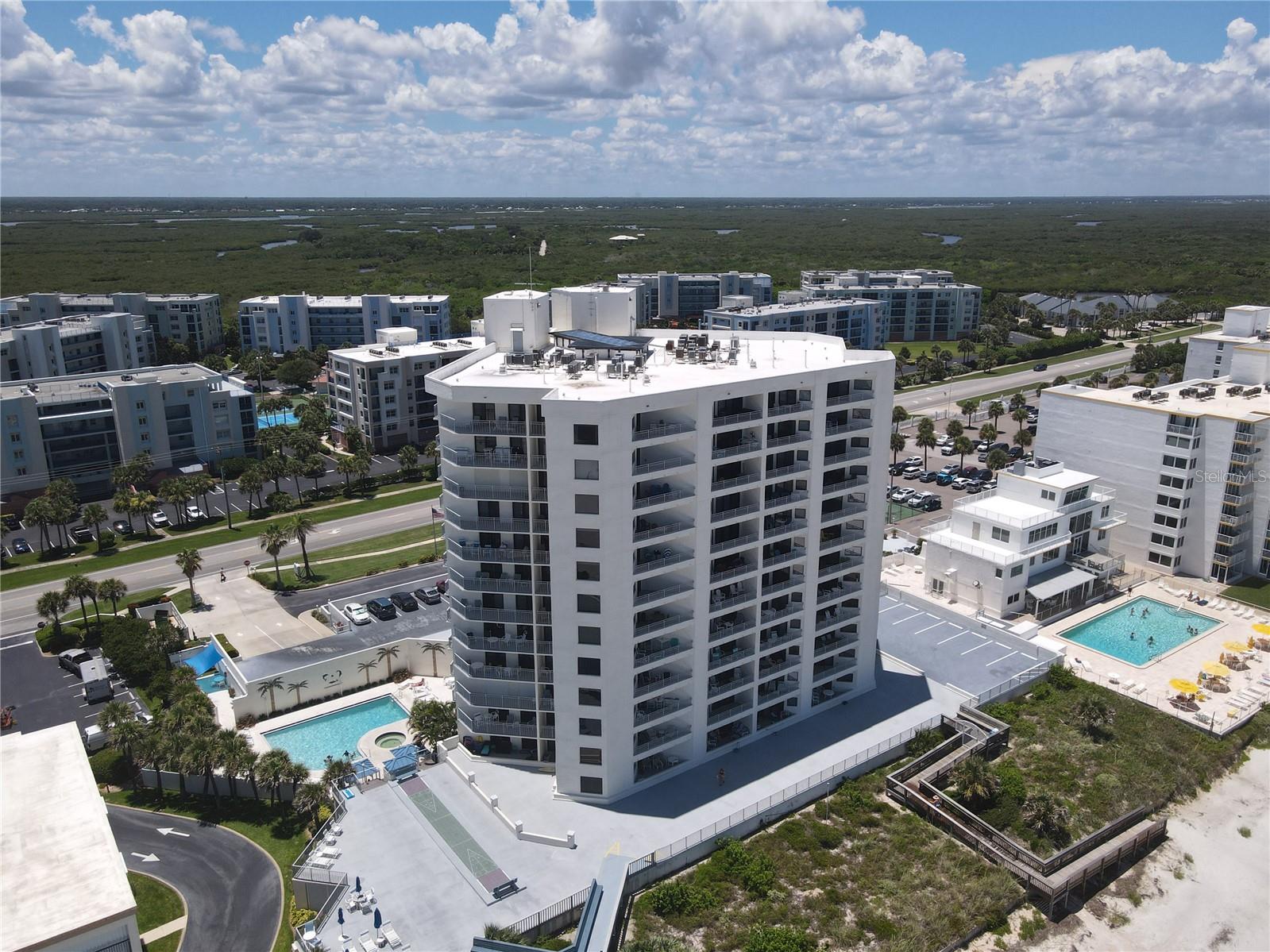 SEASCAPE TOWERS - Residential