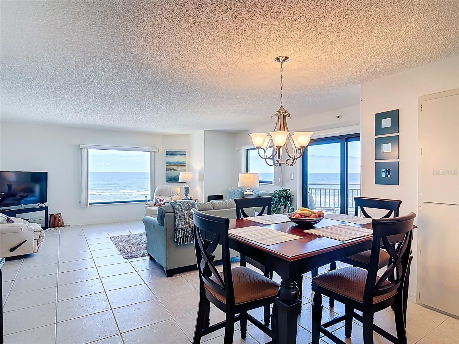 SEASCAPE TOWERS - Residential