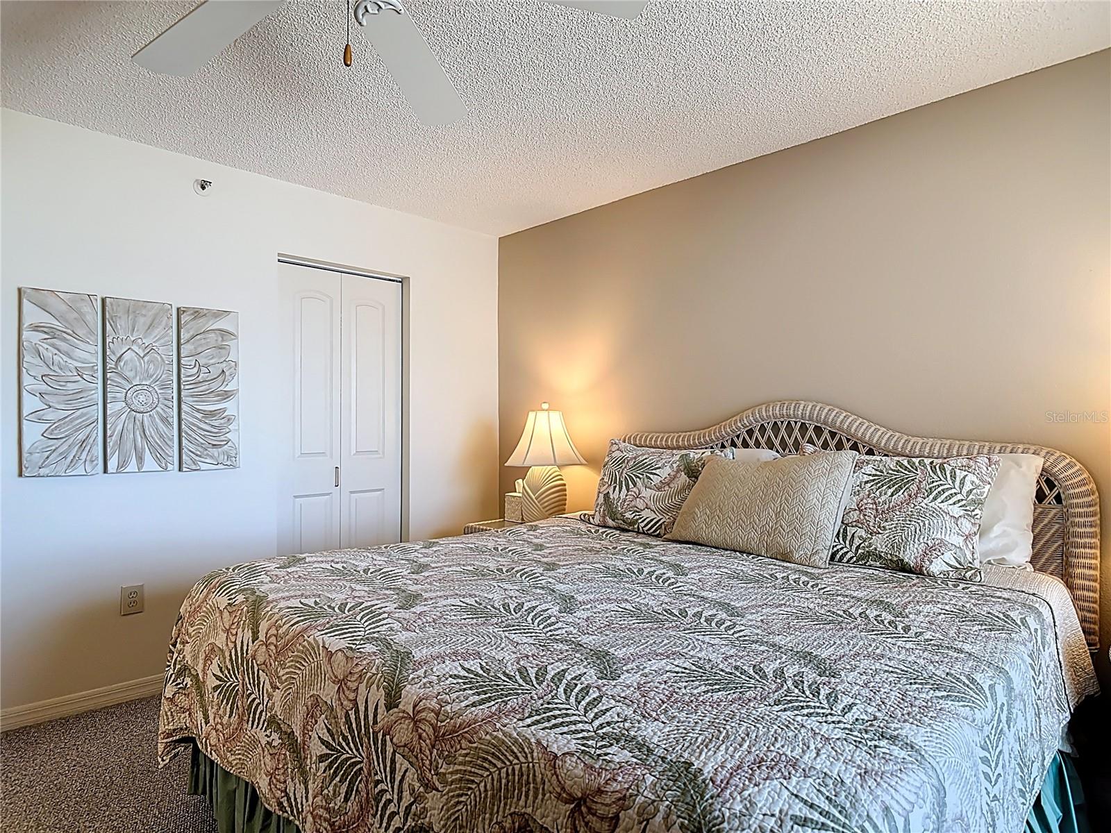 SEASCAPE TOWERS - Residential