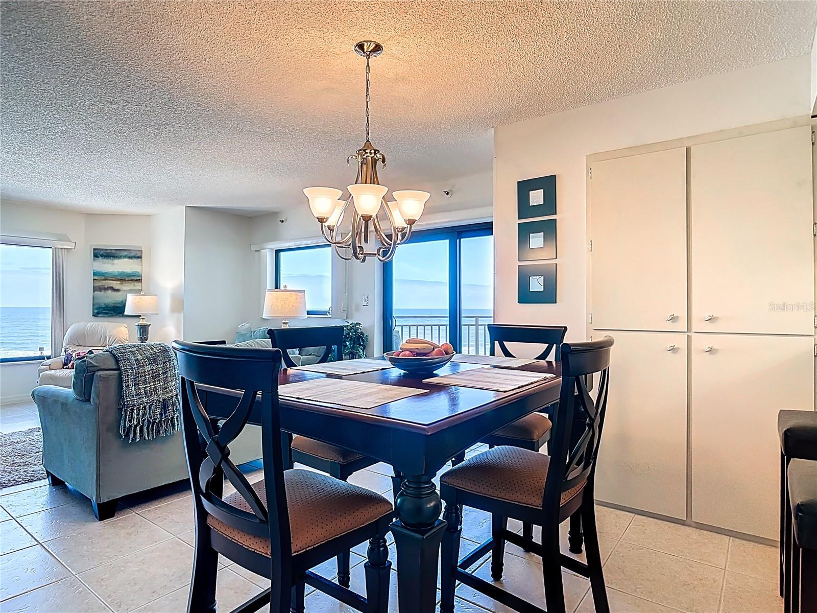 SEASCAPE TOWERS - Residential