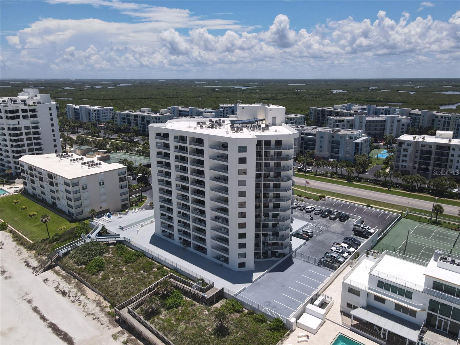 SEASCAPE TOWERS - Residential