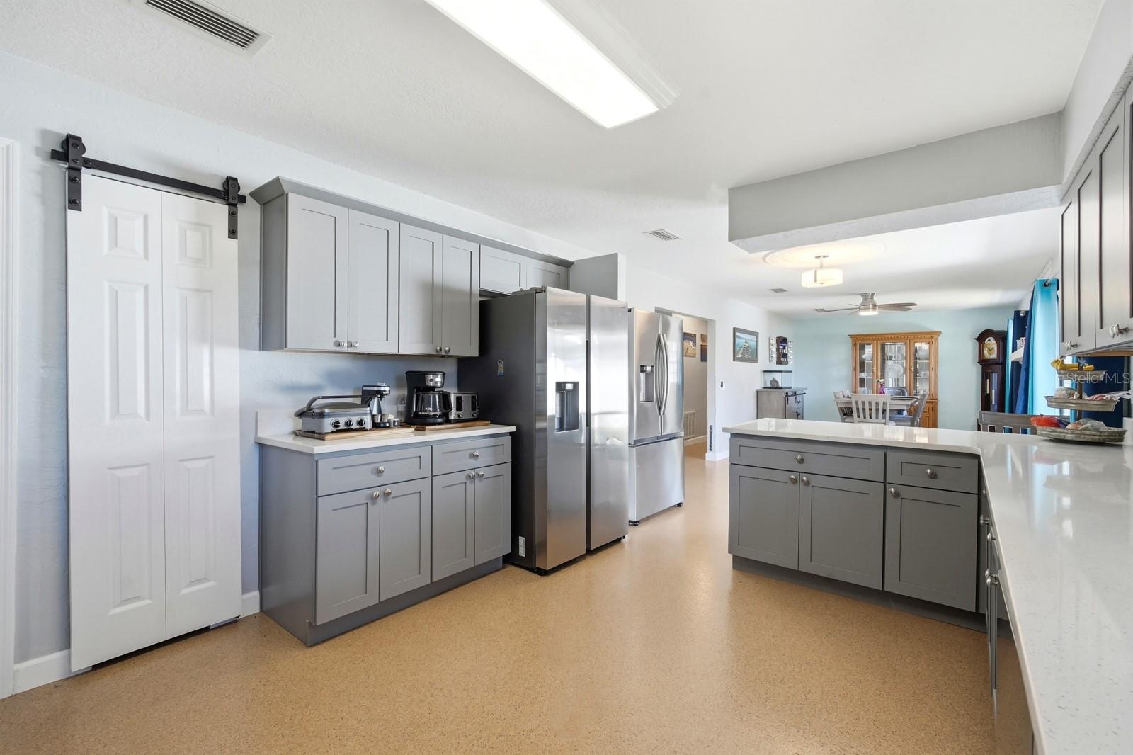 FLORIDA SHORES - Residential