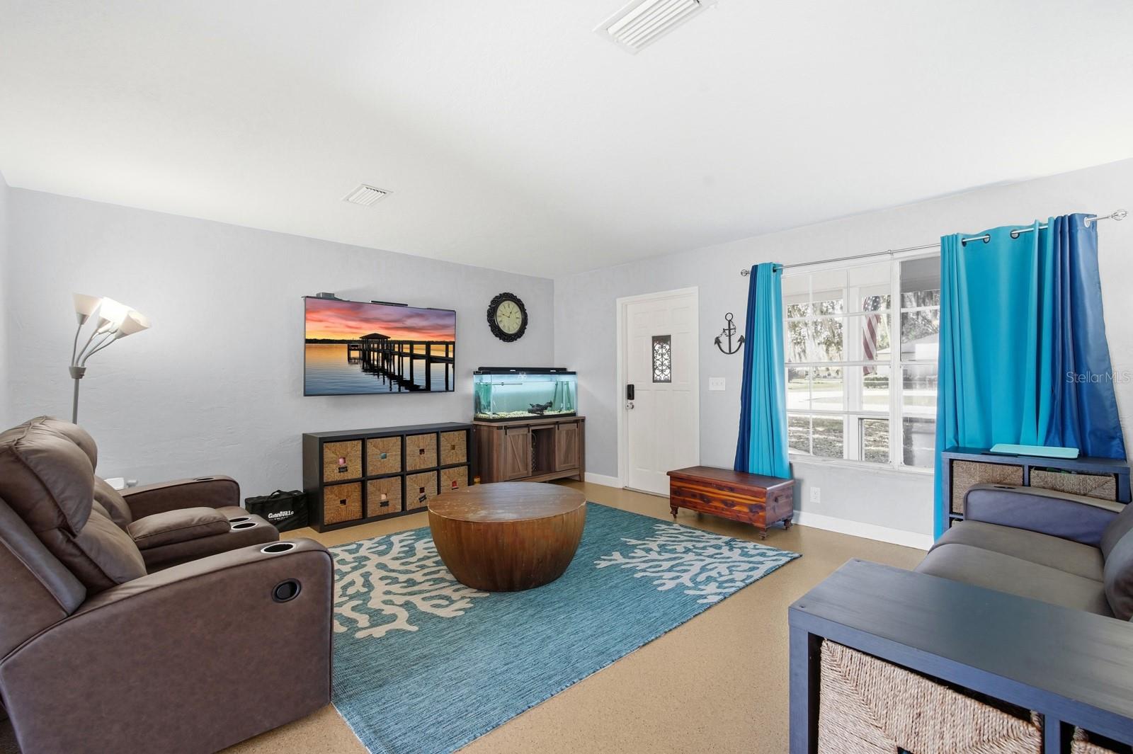 FLORIDA SHORES - Residential