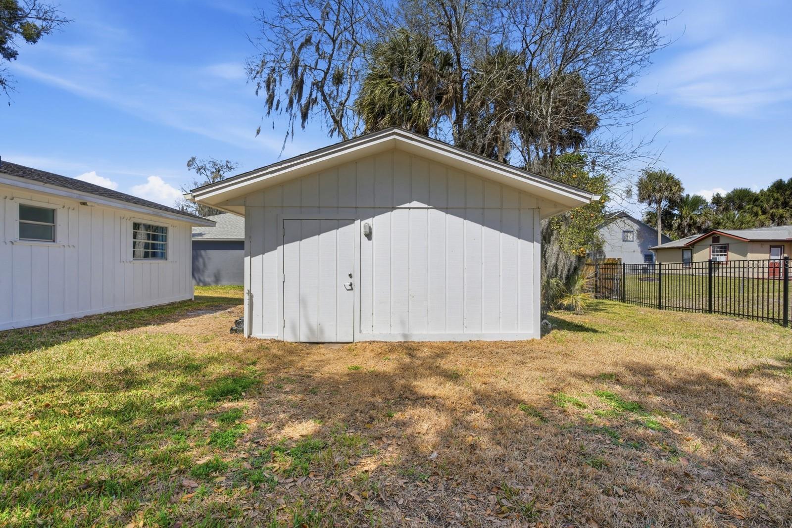 FLORIDA SHORES - Residential