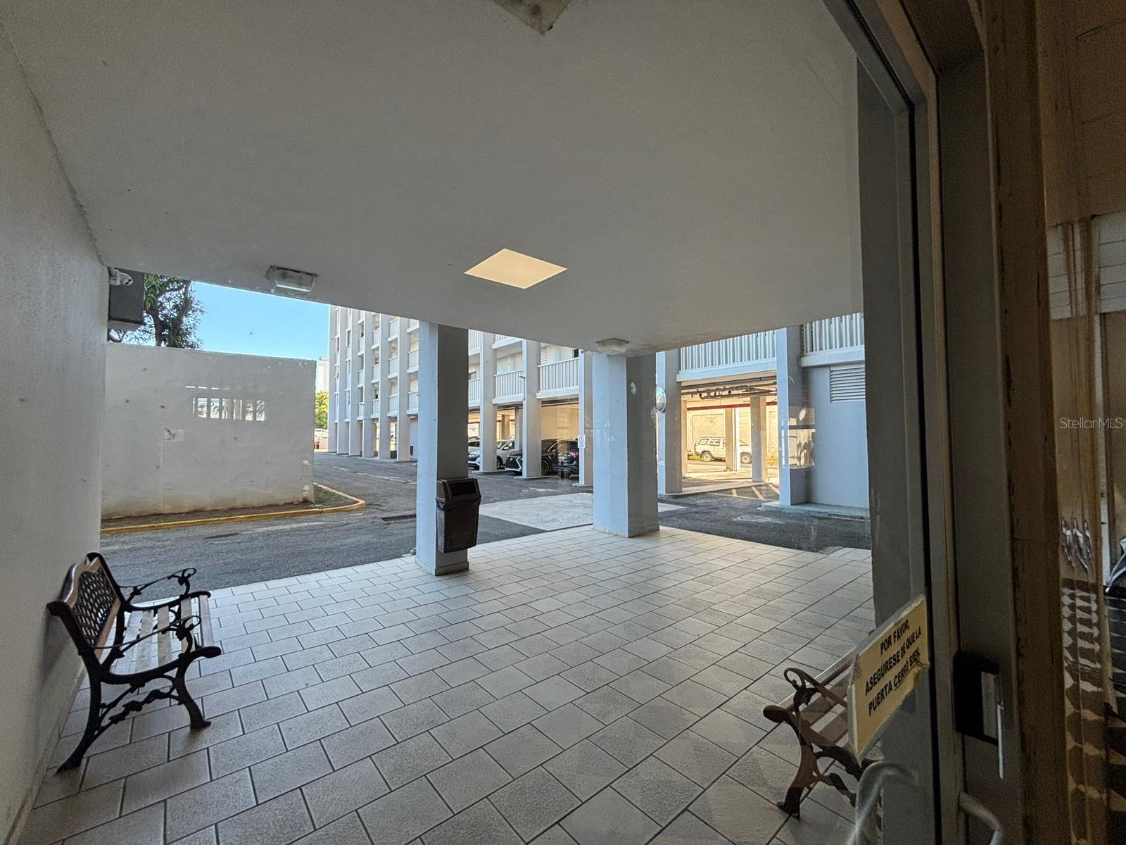 721 CALLE HERNANDEZ APT MIRAMAR TOWERS 8-I