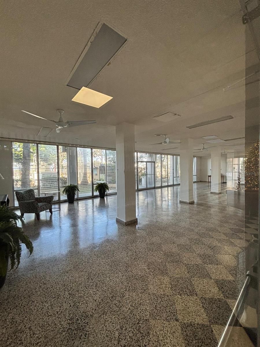 721 CALLE HERNANDEZ APT MIRAMAR TOWERS 8-I