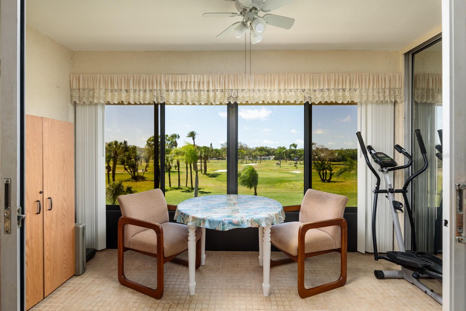 VILLAS DE GOLF CONDO - Residential