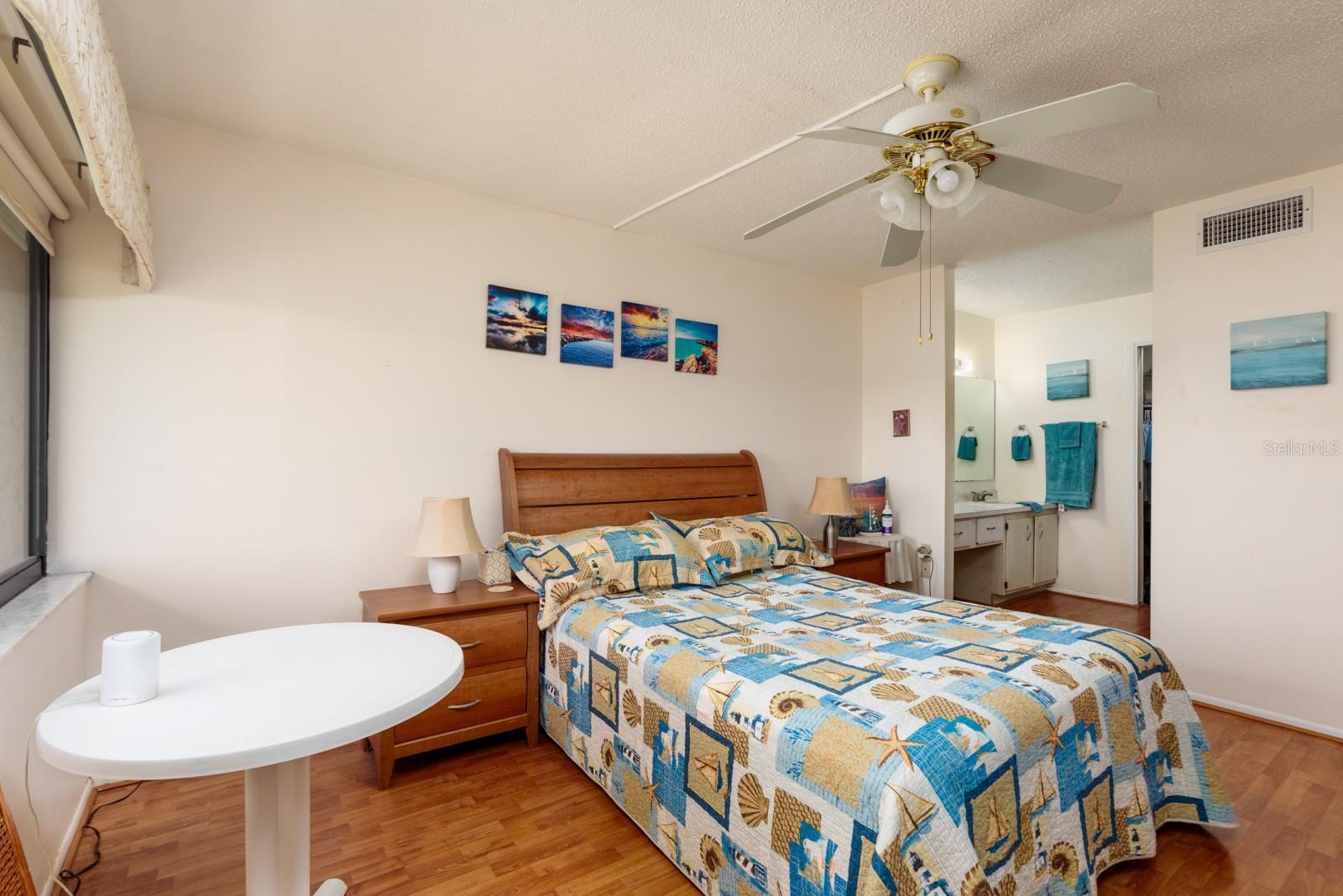 VILLAS DE GOLF CONDO - Residential