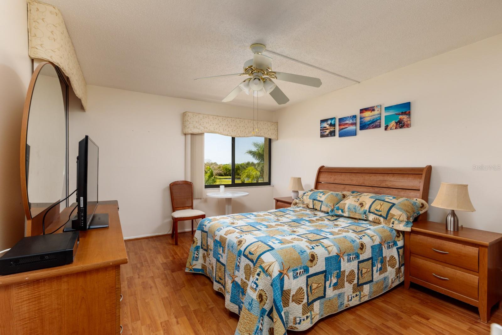 VILLAS DE GOLF CONDO - Residential