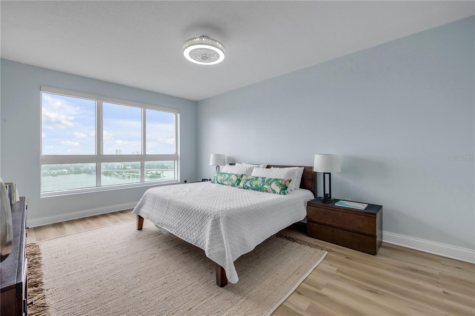 MARINA GRANDE/HALIFAX 01 - Residential