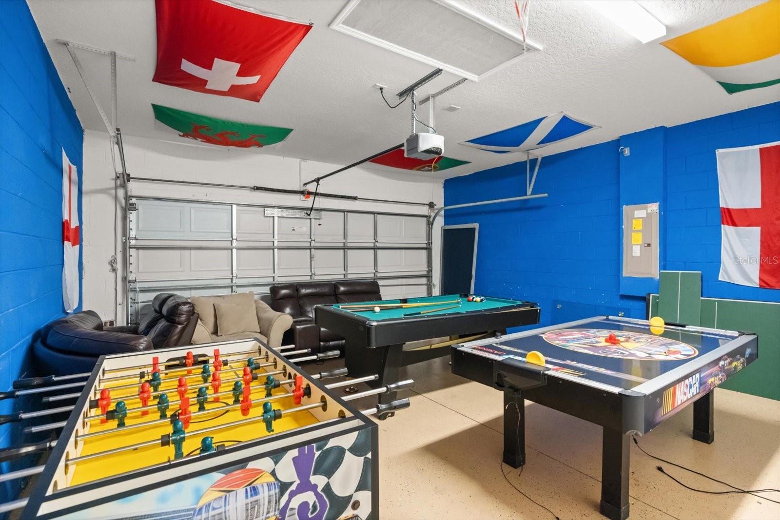 CUMBRIAN LAKES RESIDENCE PH 3 - Residential