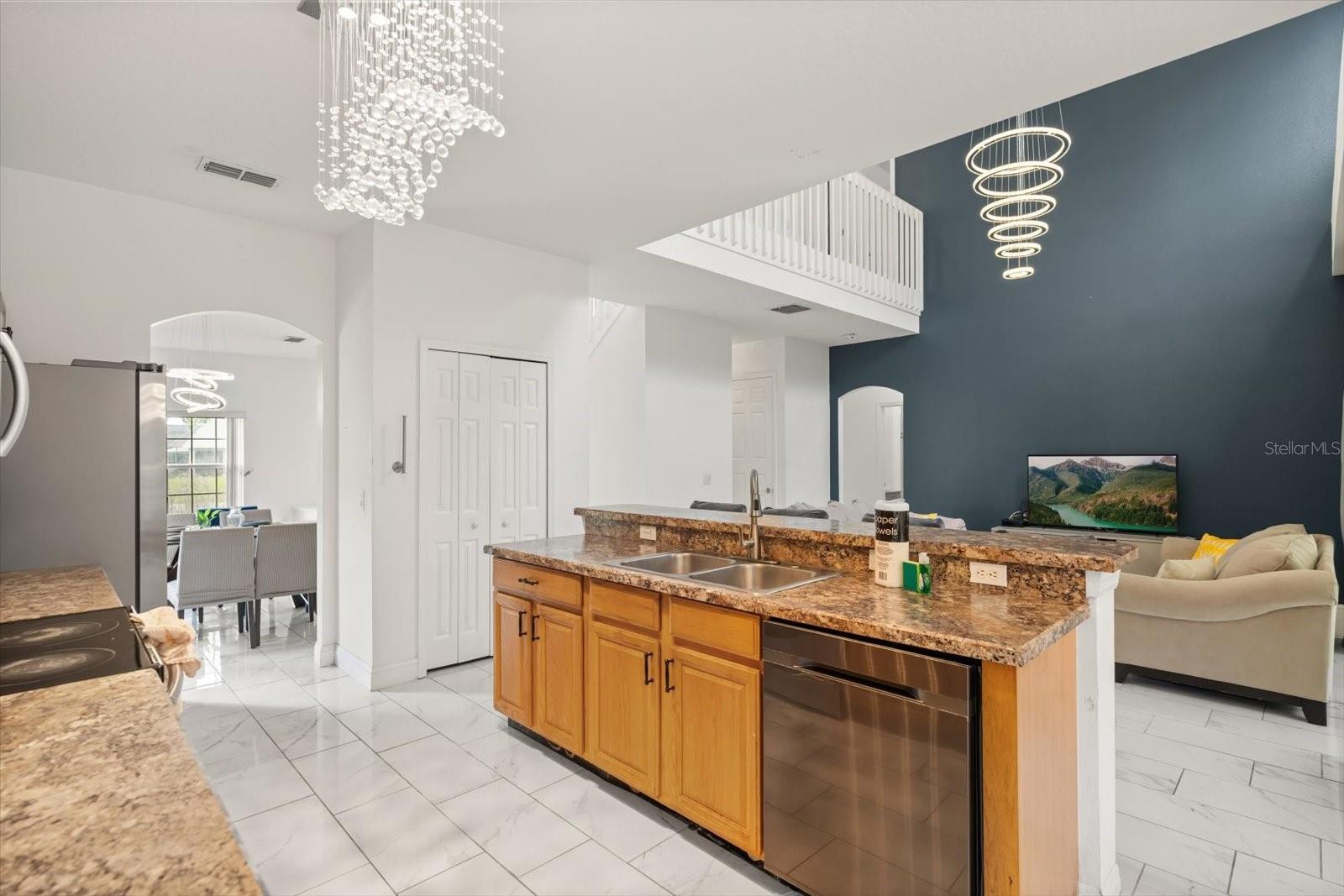 CUMBRIAN LAKES RESIDENCE PH 3 - Residential