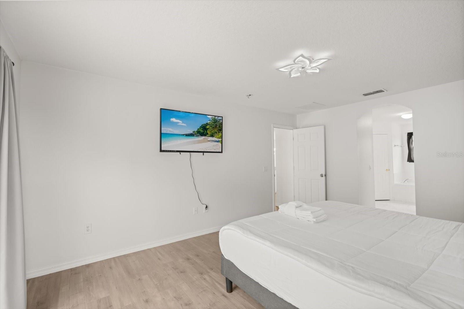 CUMBRIAN LAKES RESIDENCE PH 3 - Residential