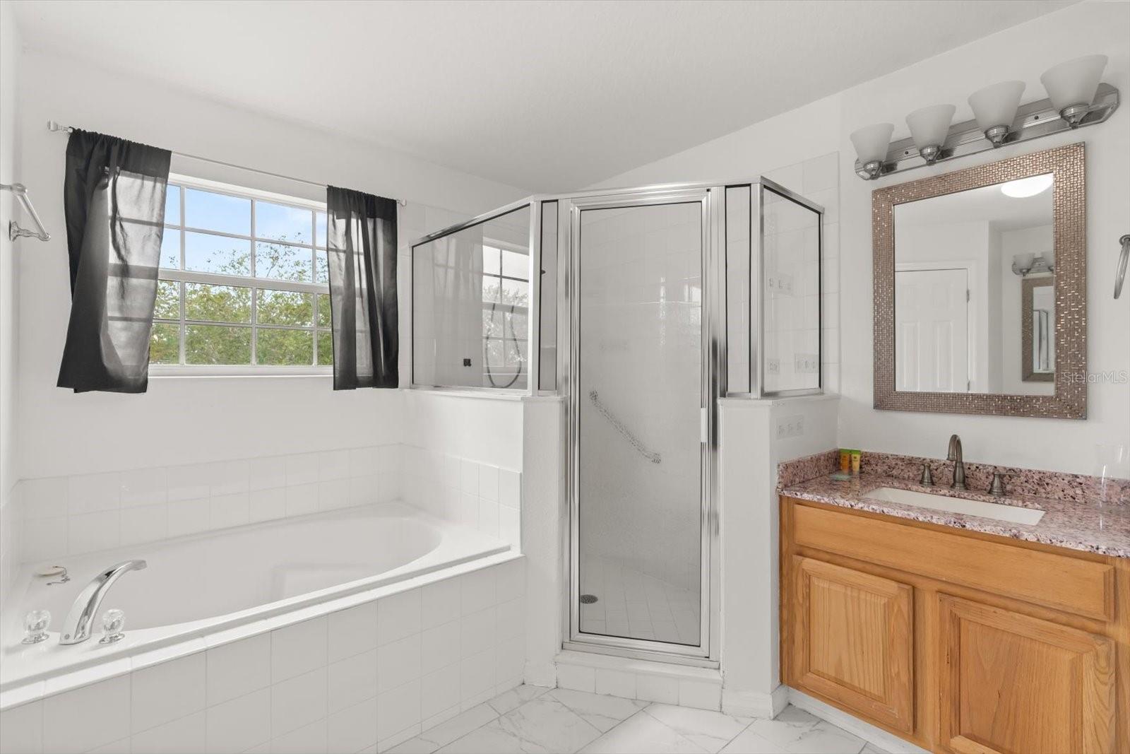 CUMBRIAN LAKES RESIDENCE PH 3 - Residential