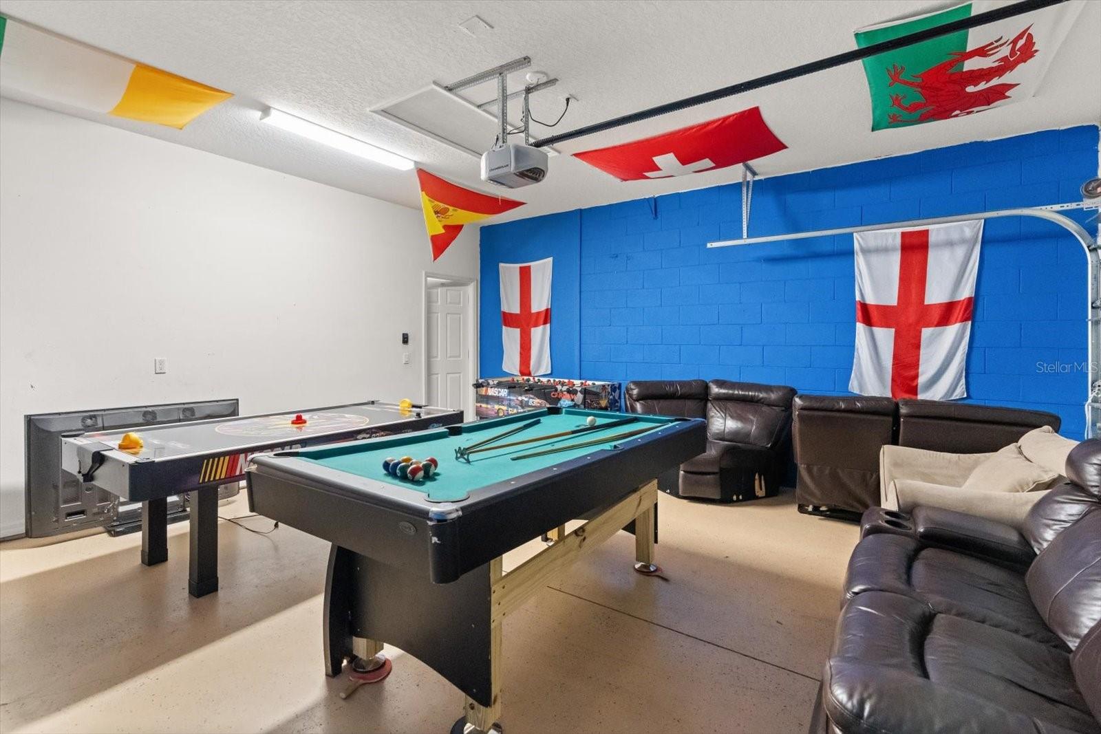 CUMBRIAN LAKES RESIDENCE PH 3 - Residential