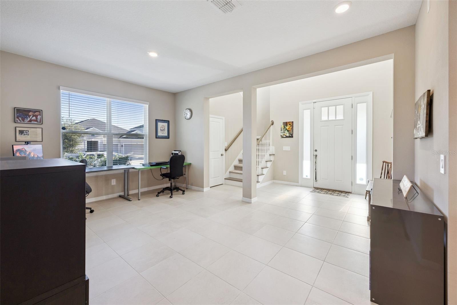 3040 HIGH POINTE STREET