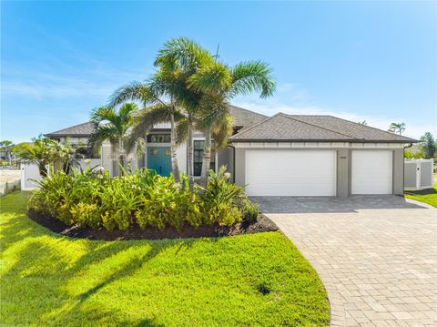 A home in PORT CHARLOTTE