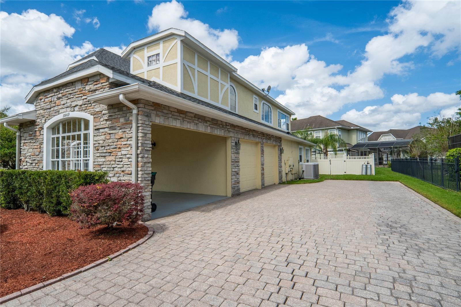 10009 VALLEY ROSE COURT