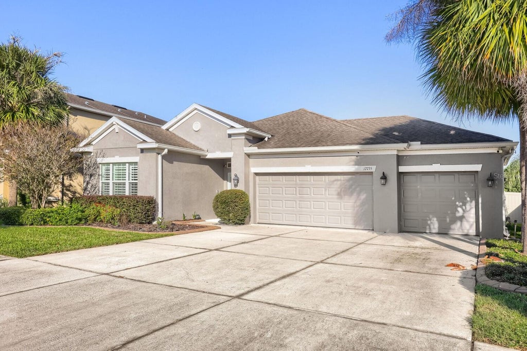 Photo of 17735 Bright Wheat Drive, Lithia, FL 33547 (MLS # TB8560655)