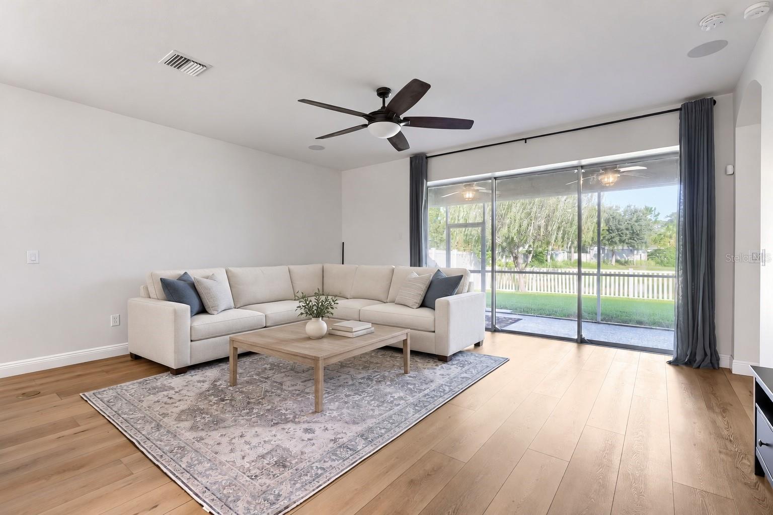 17735 BRIGHT WHEAT DRIVE, LITHIA, FL, 33547 4 17735 BRIGHT WHEAT DRIVE