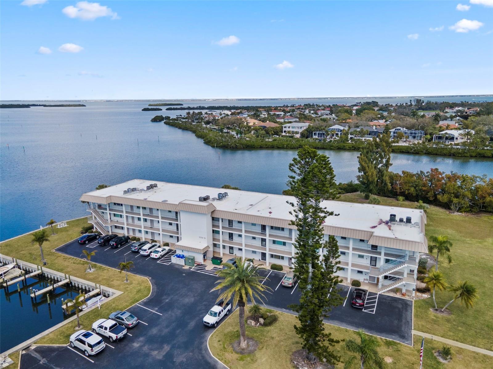 LONGBOAT ARMS - Residential Lease
