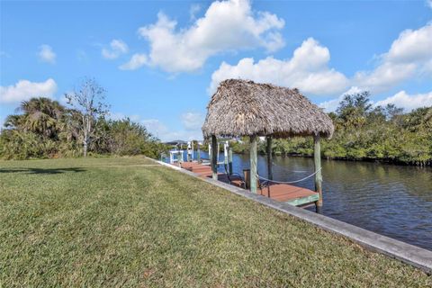 A home in PORT CHARLOTTE