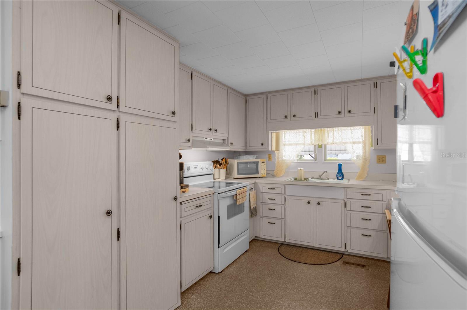 GRIFFWOOD CO-OP - Residential