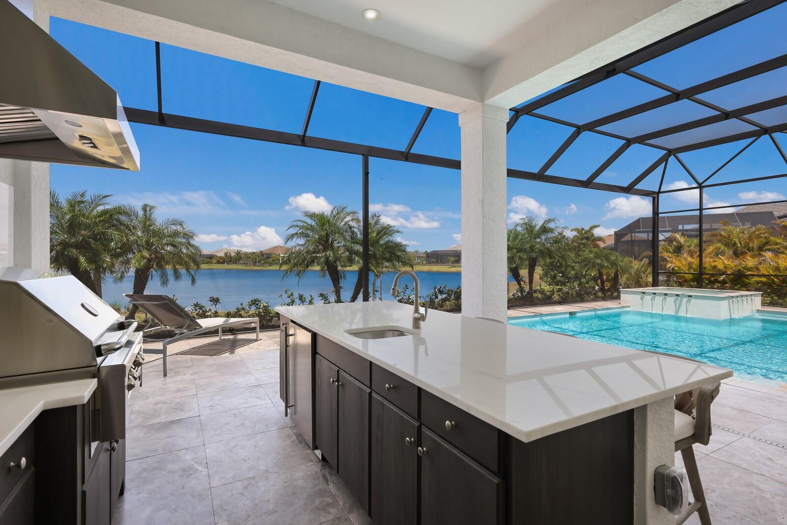 LAKE CLUB - Residential