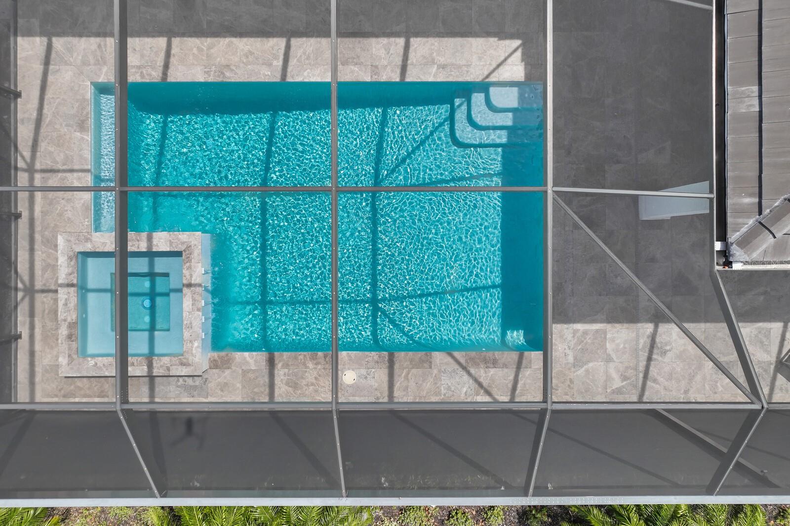 LAKE CLUB - Residential